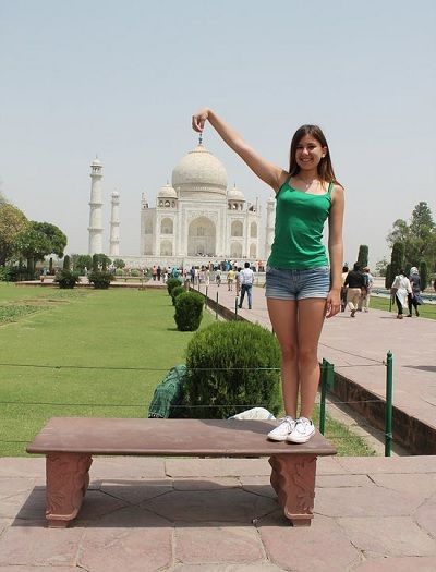 Taj Mahal one day trip