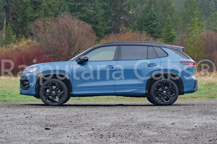 VW Tiguan compact SUV car view-min